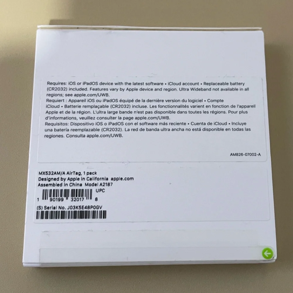 NWT Apple AirTag in Classic White
